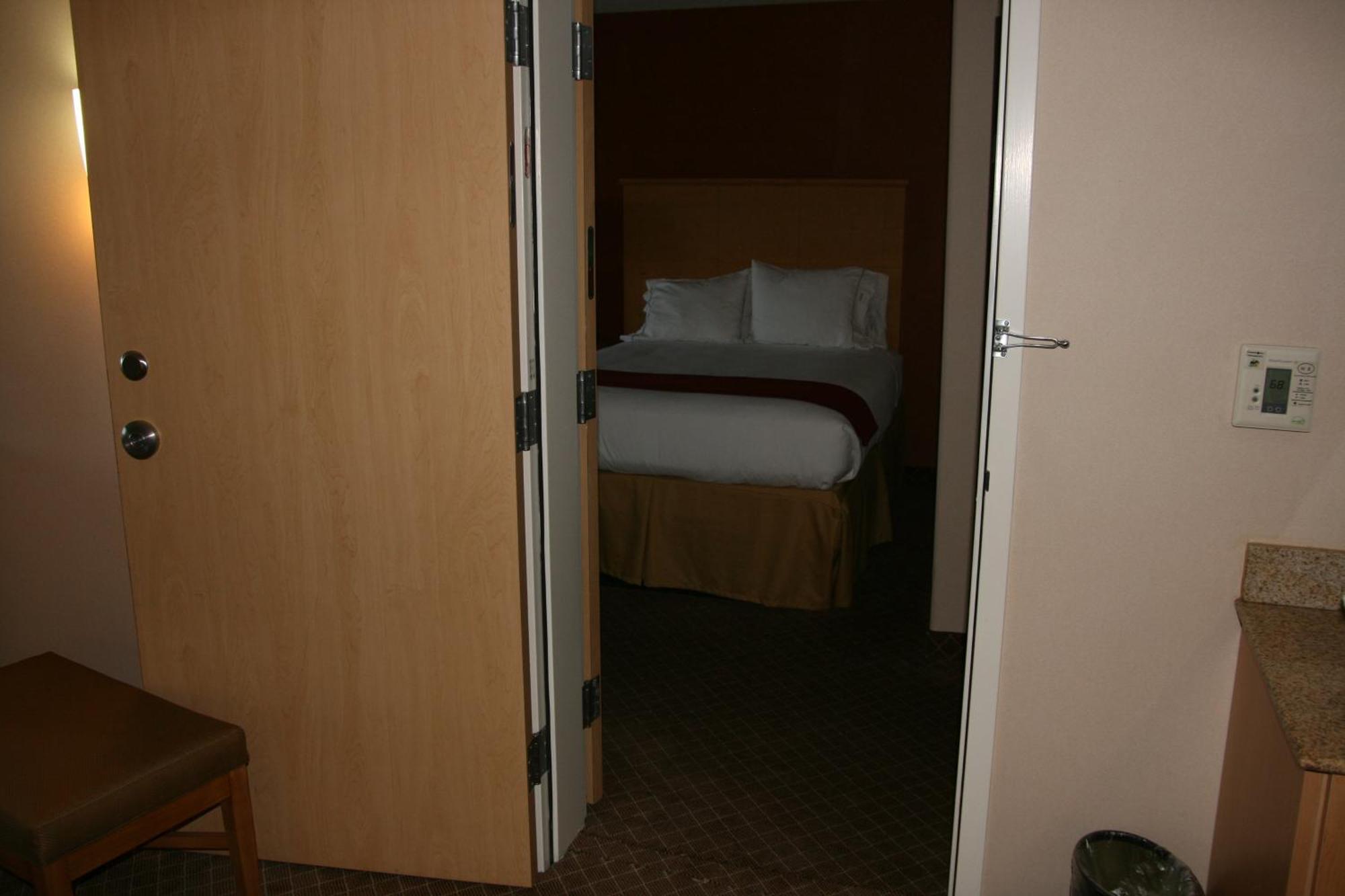Holiday Inn Express Stockton Southeast By Ihg Dış mekan fotoğraf